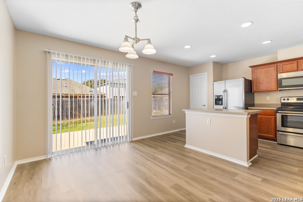 20907 Foothill Pine