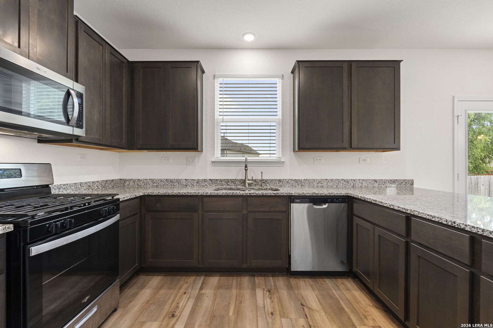 5012 Arrow Vista