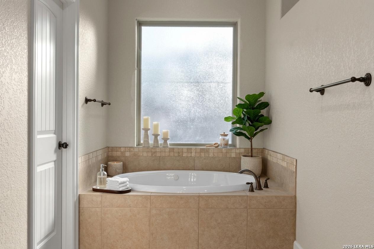116 Hidden Forest DR