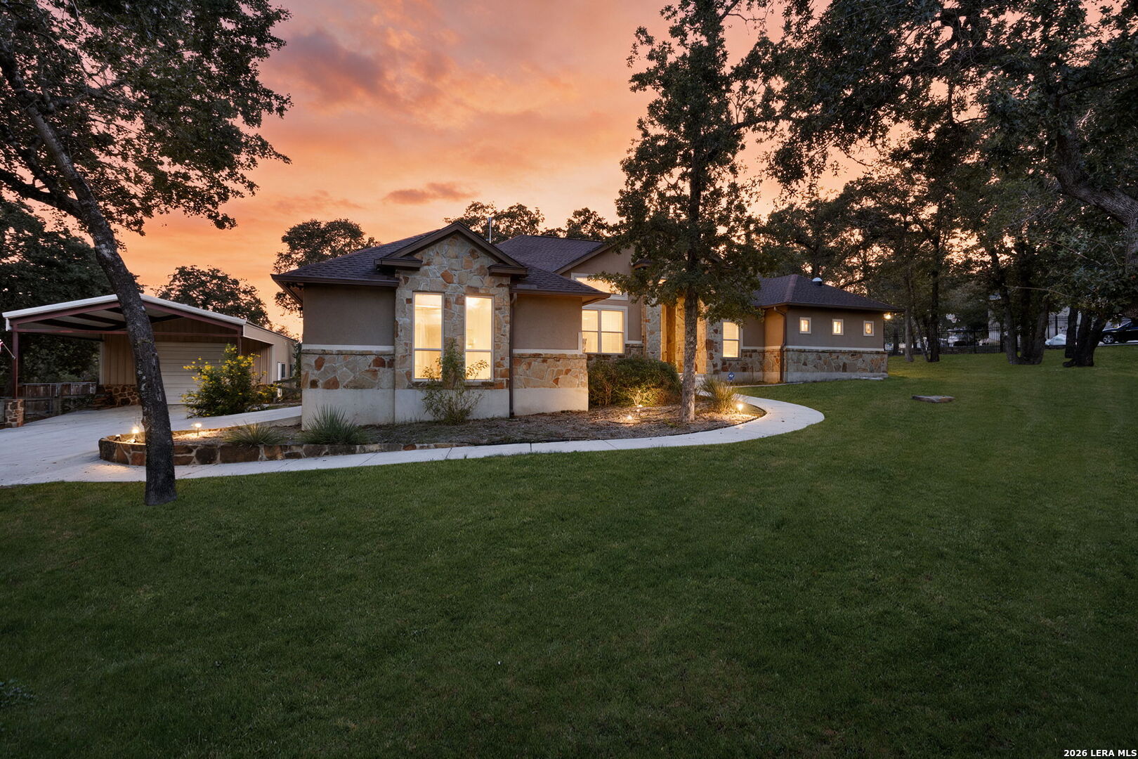 116 Hidden Forest DR