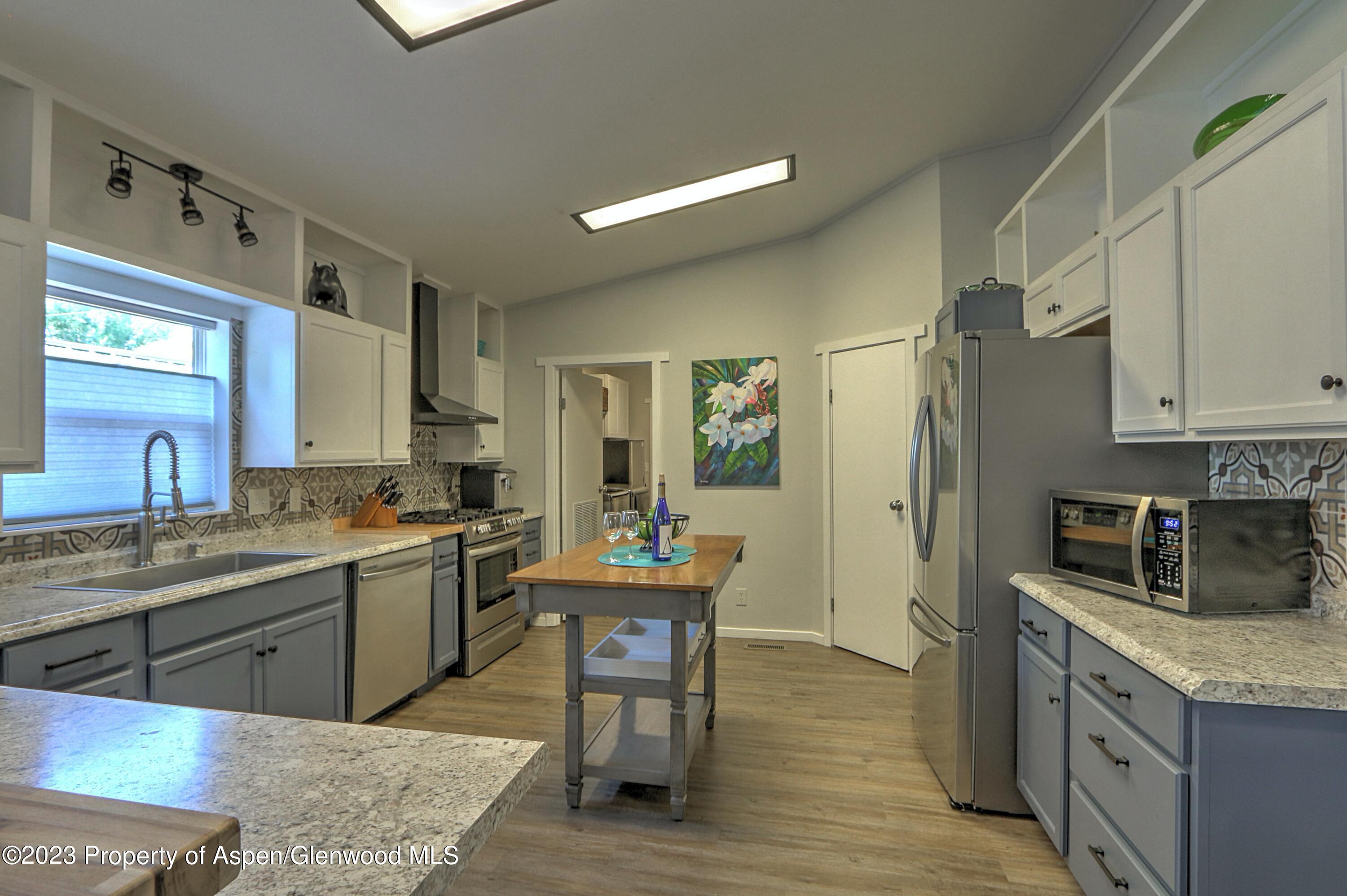 675 Orchard Ave
