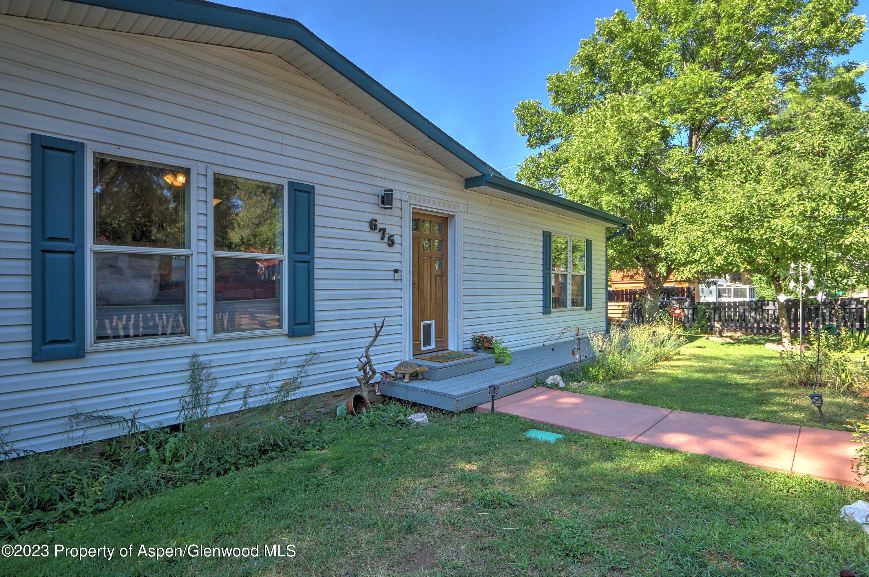 675 Orchard Ave