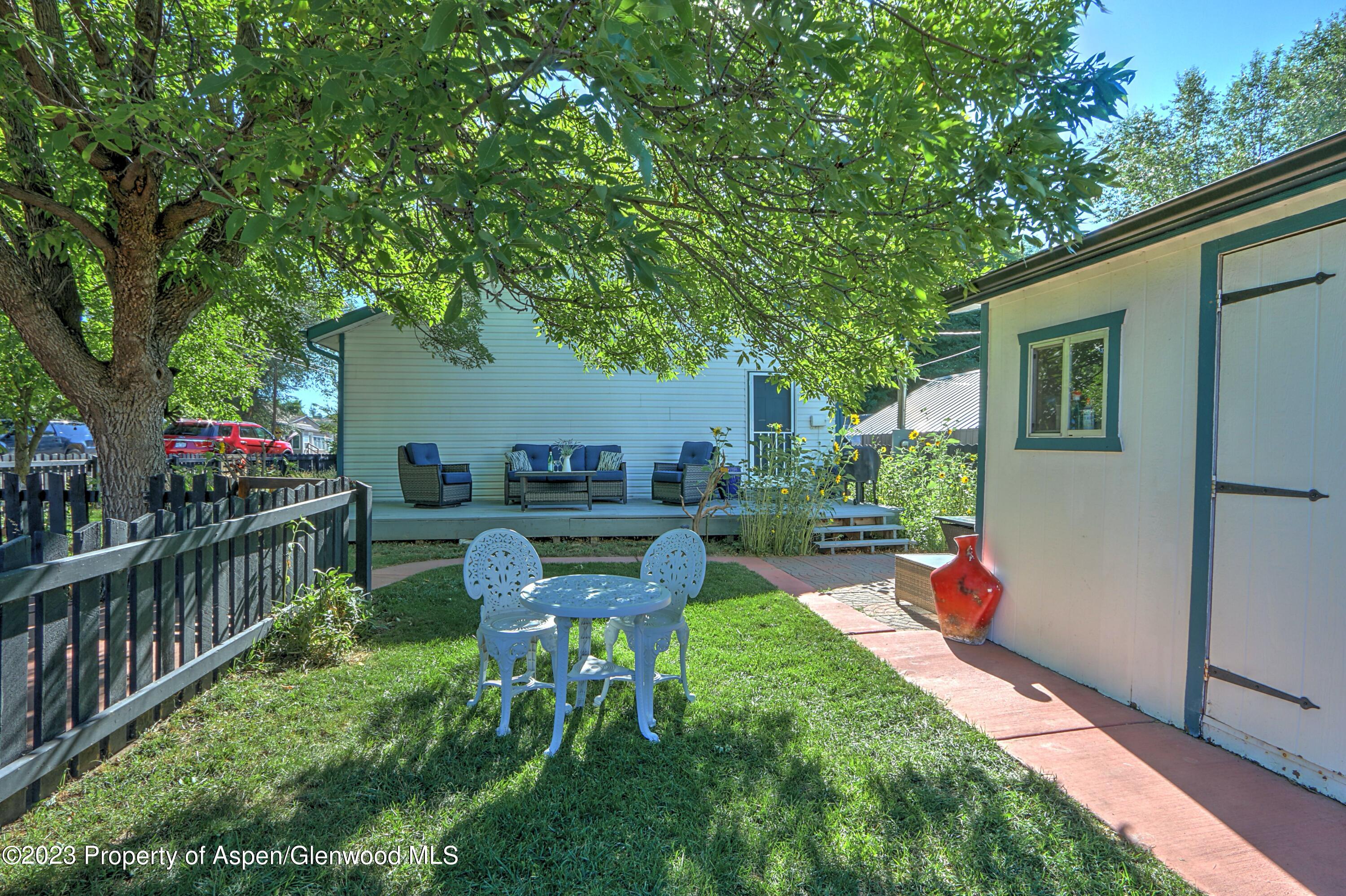 675 Orchard Ave