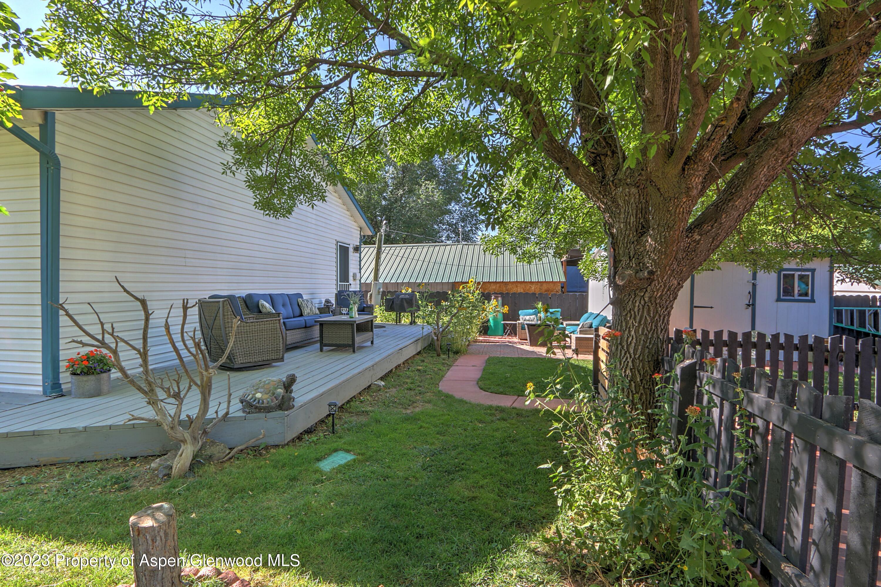 675 Orchard Ave
