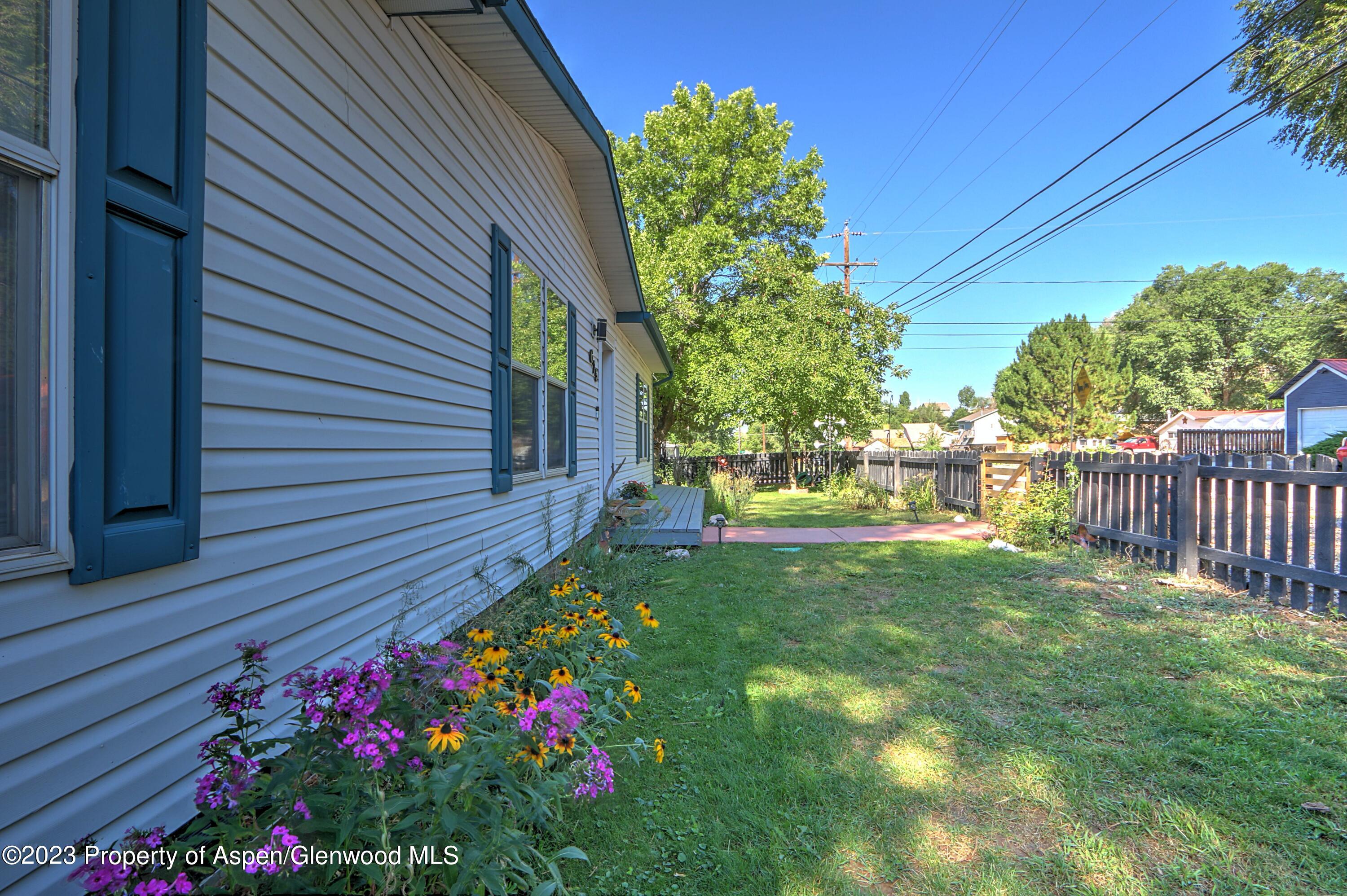 675 Orchard Ave
