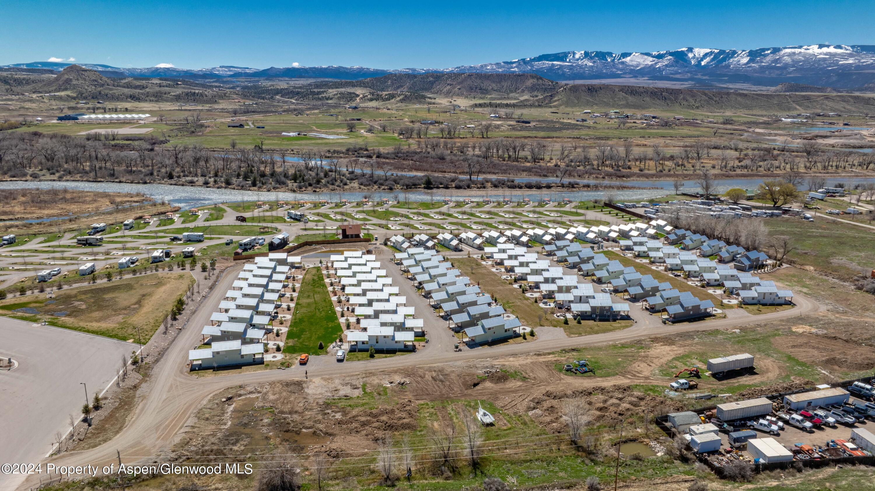 329 River Frontage Road, 61