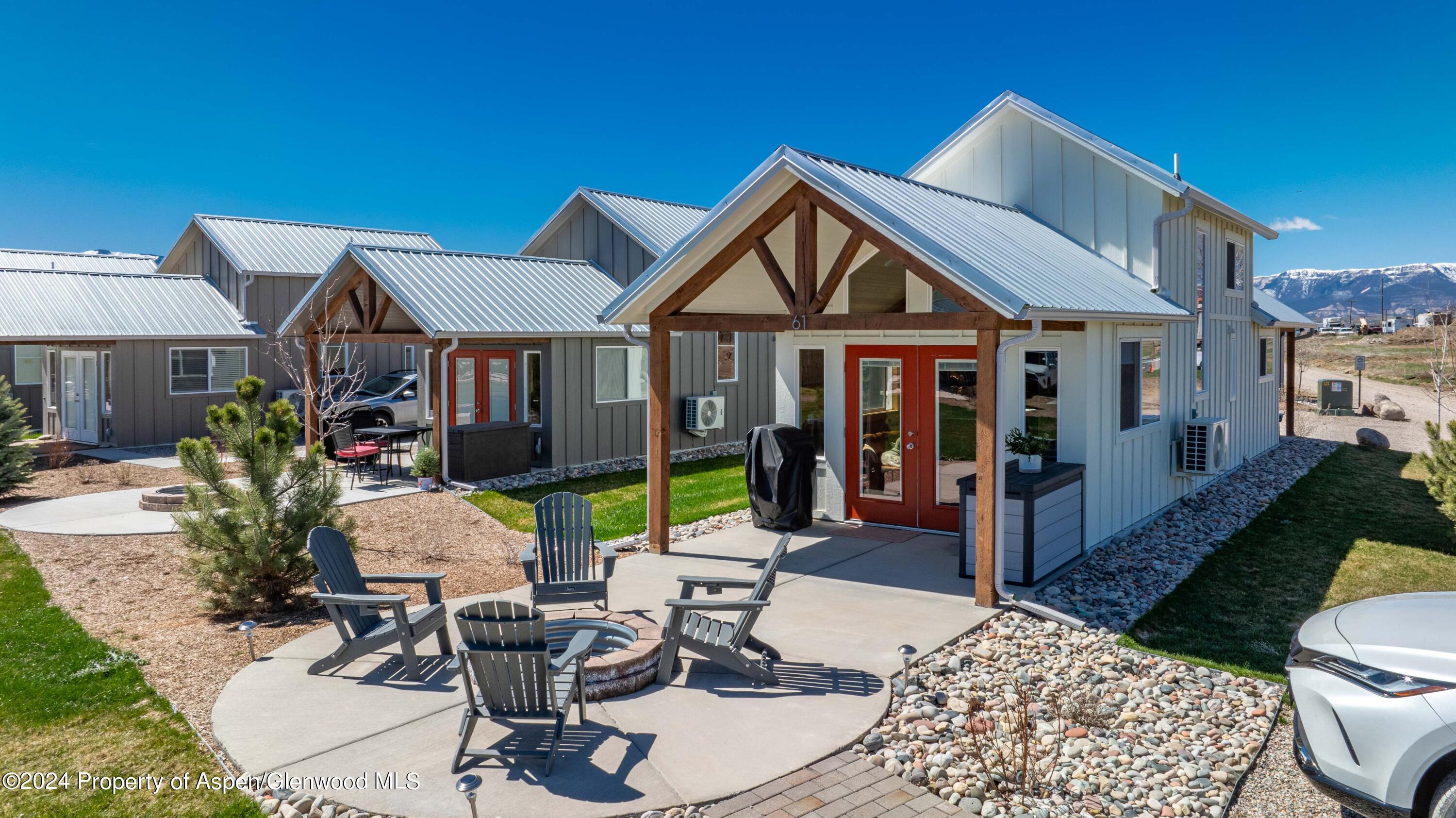 329 River Frontage Road, 61