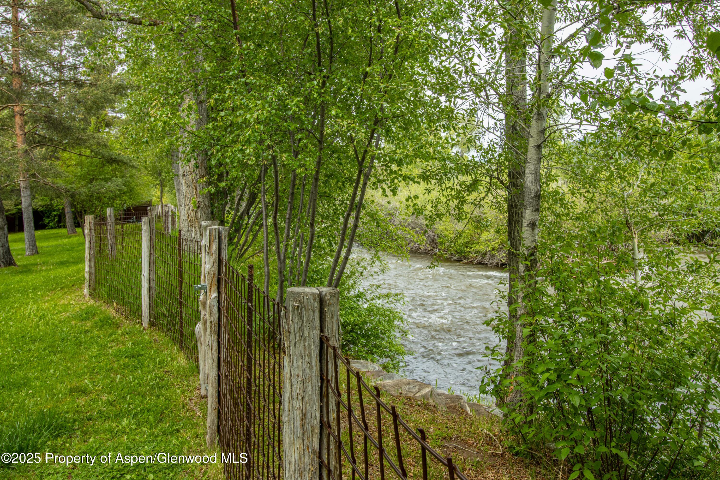 2701 County Rd 100