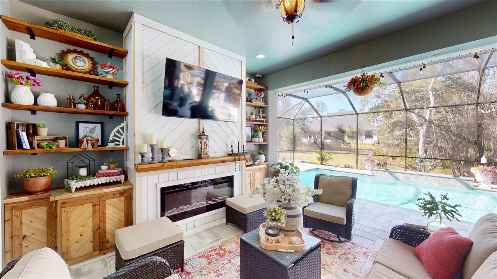 4801 MAJESTIC HILLS LOOP