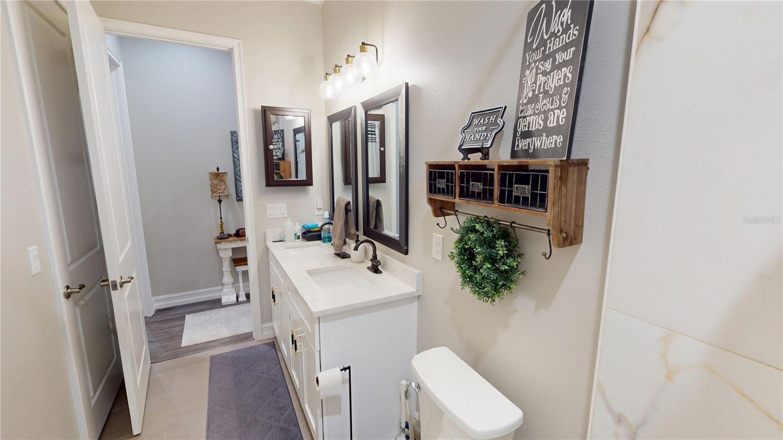 4801 MAJESTIC HILLS LOOP