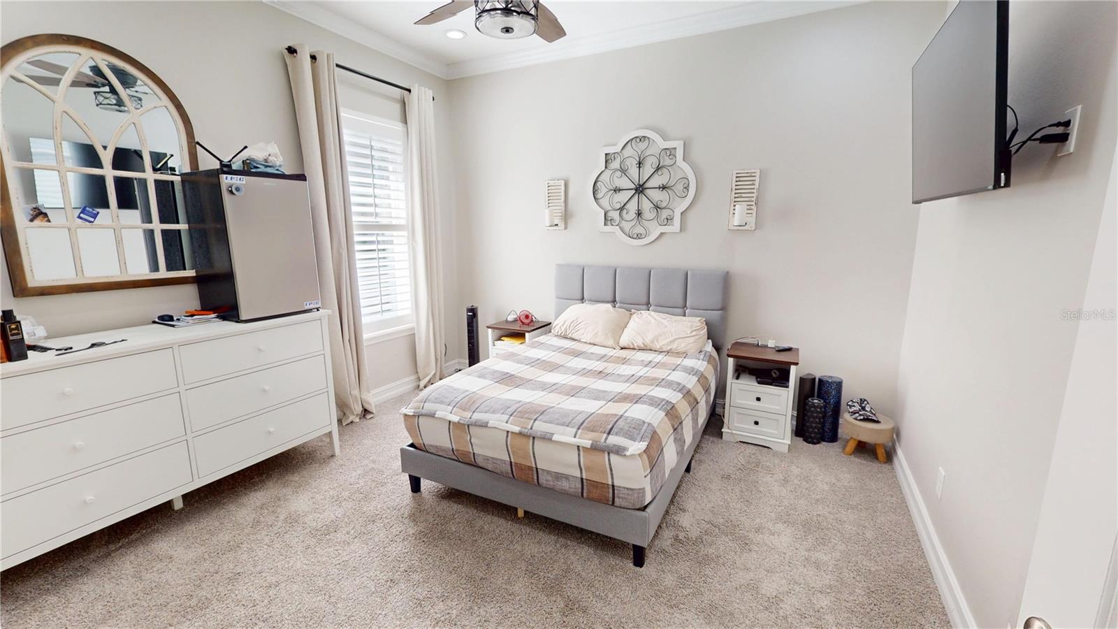 4801 MAJESTIC HILLS LOOP
