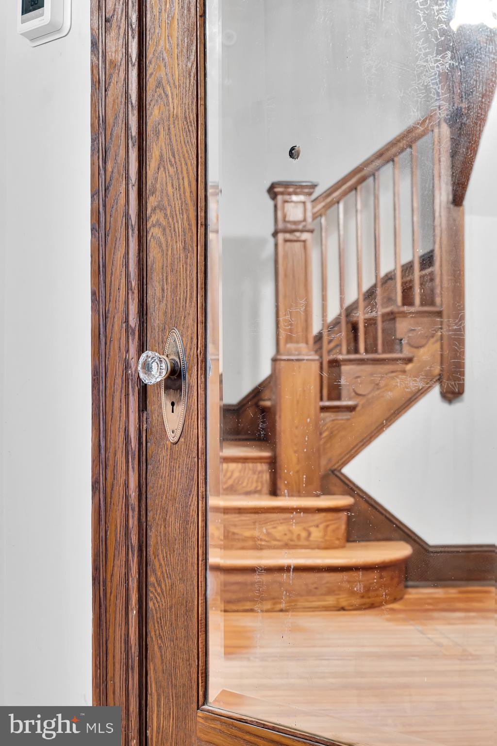 1358 E CAPITOL STREET NE