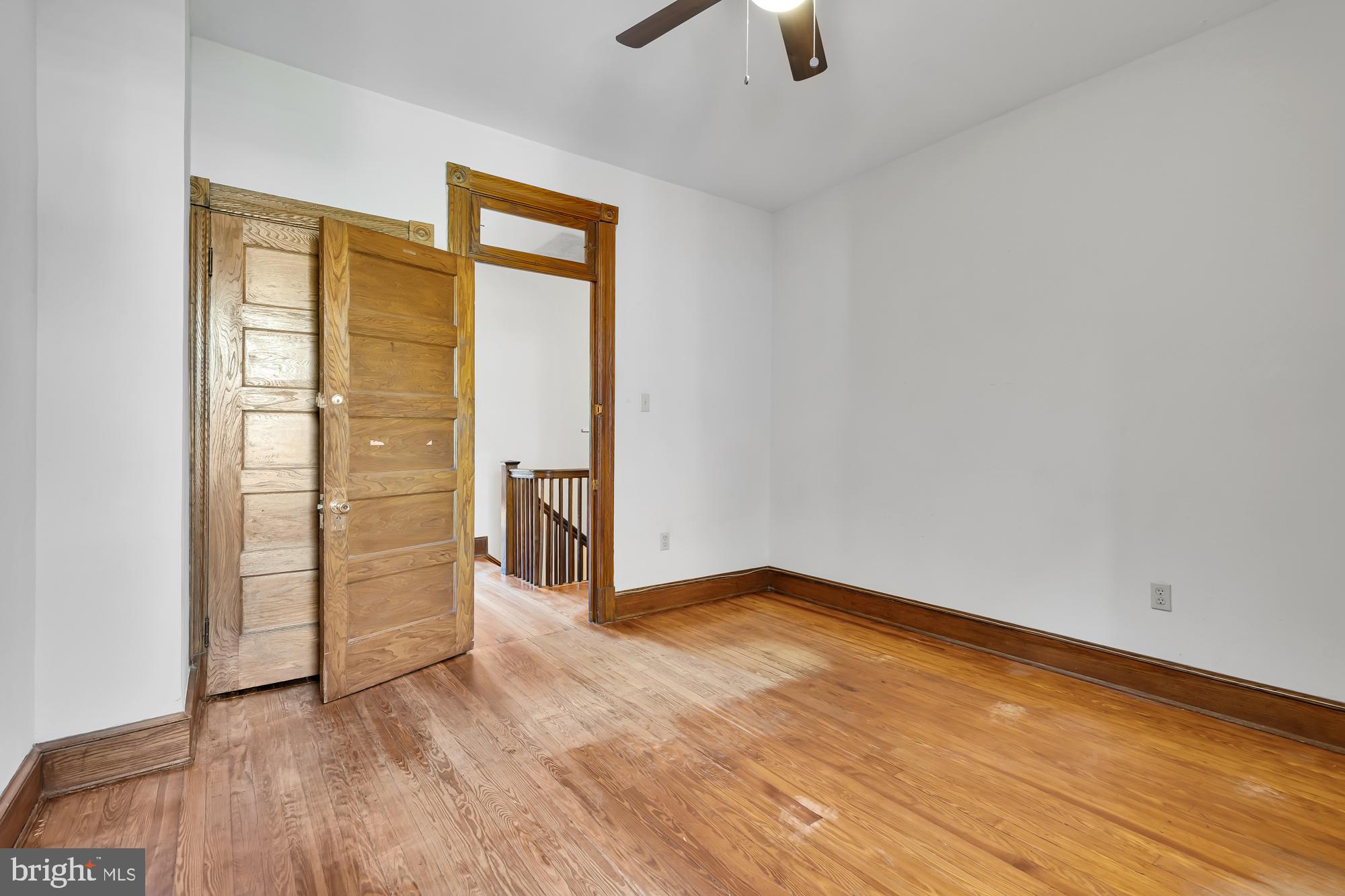 1358 E CAPITOL STREET NE