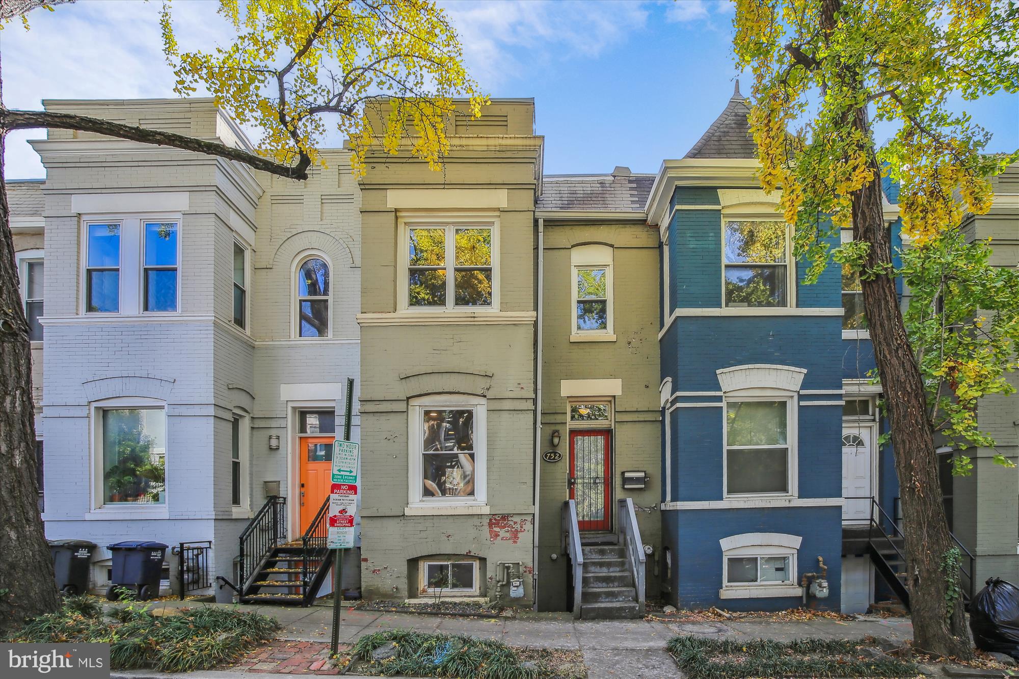 752 HARVARD STREET NW