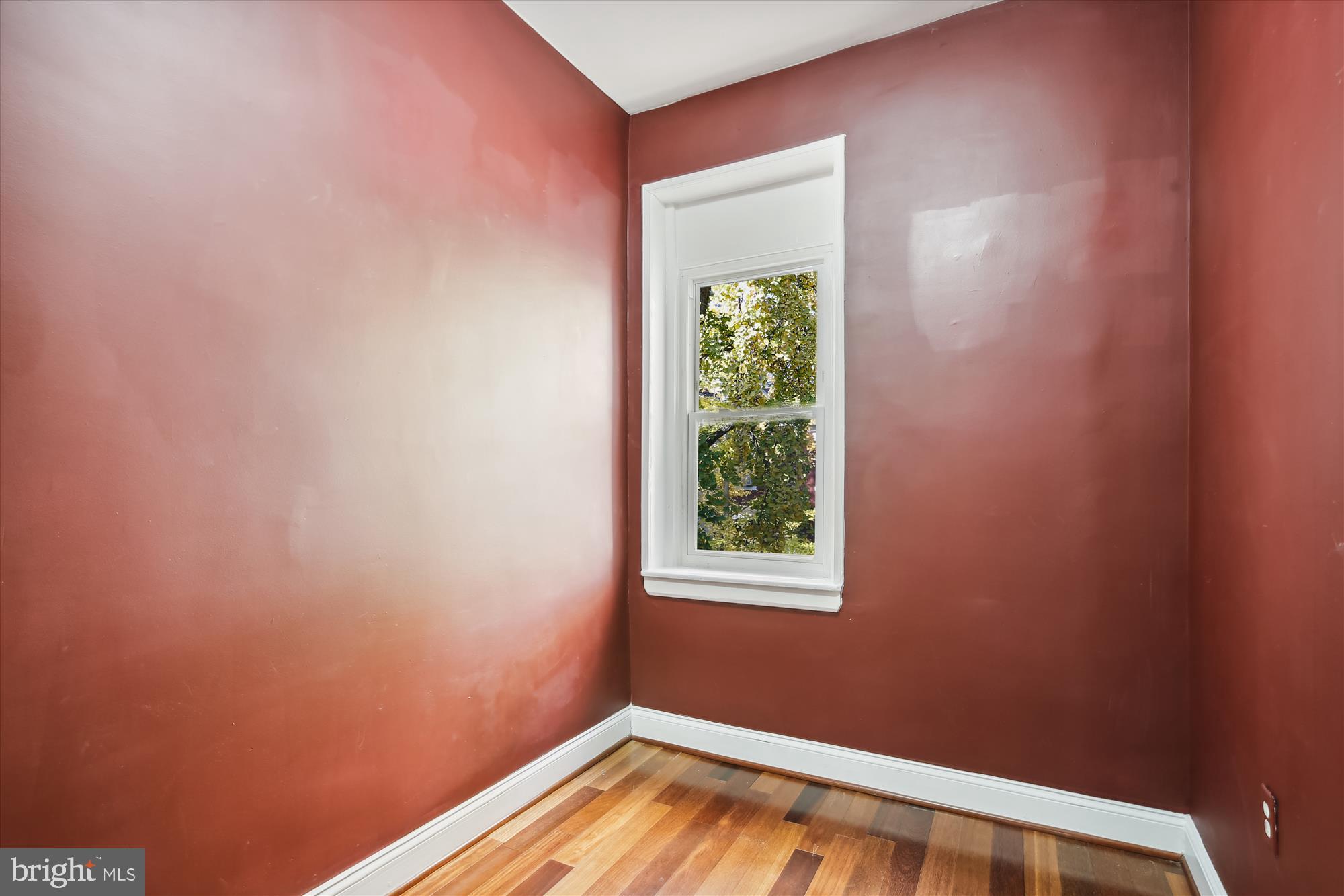 752 HARVARD STREET NW