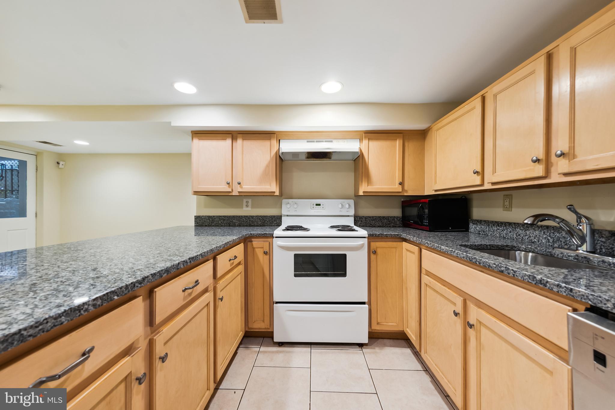 4503 15TH STREET NW B