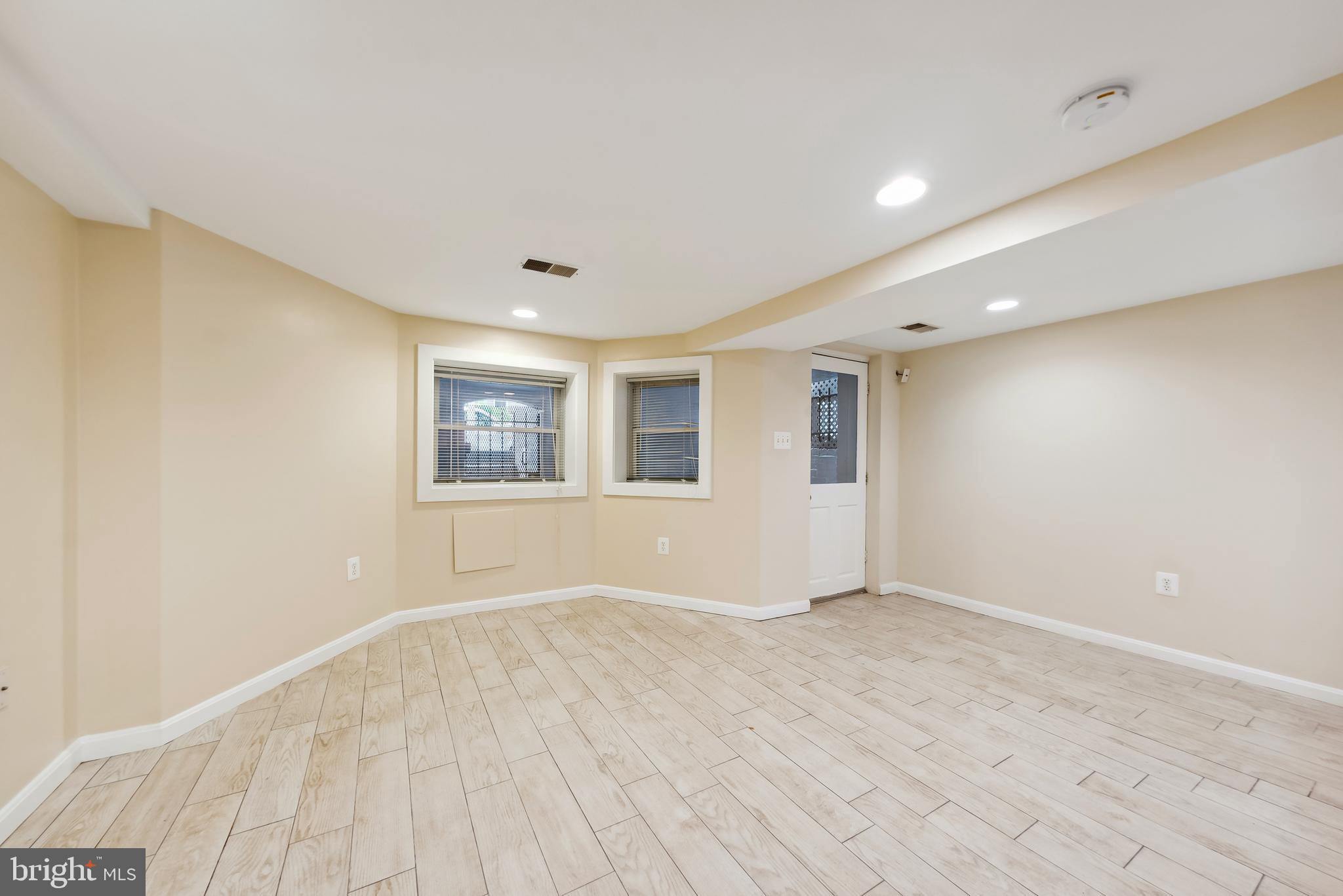 4503 15TH STREET NW B