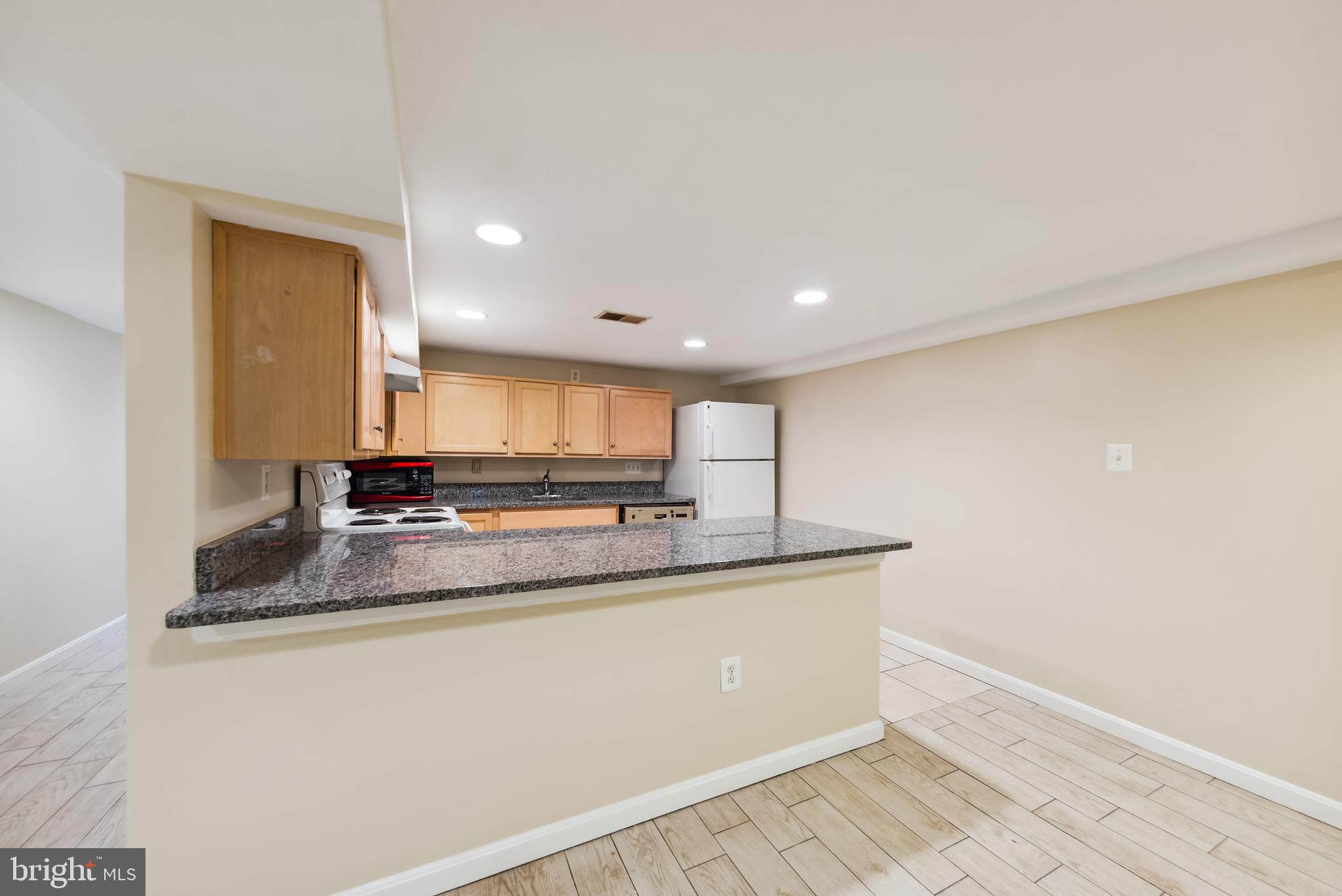 4503 15TH STREET NW B