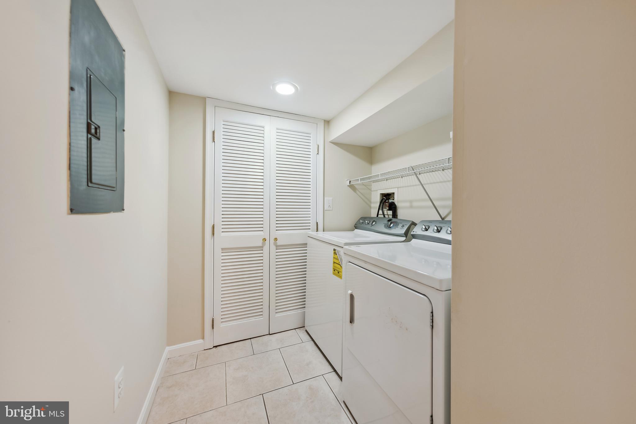 4503 15TH STREET NW B