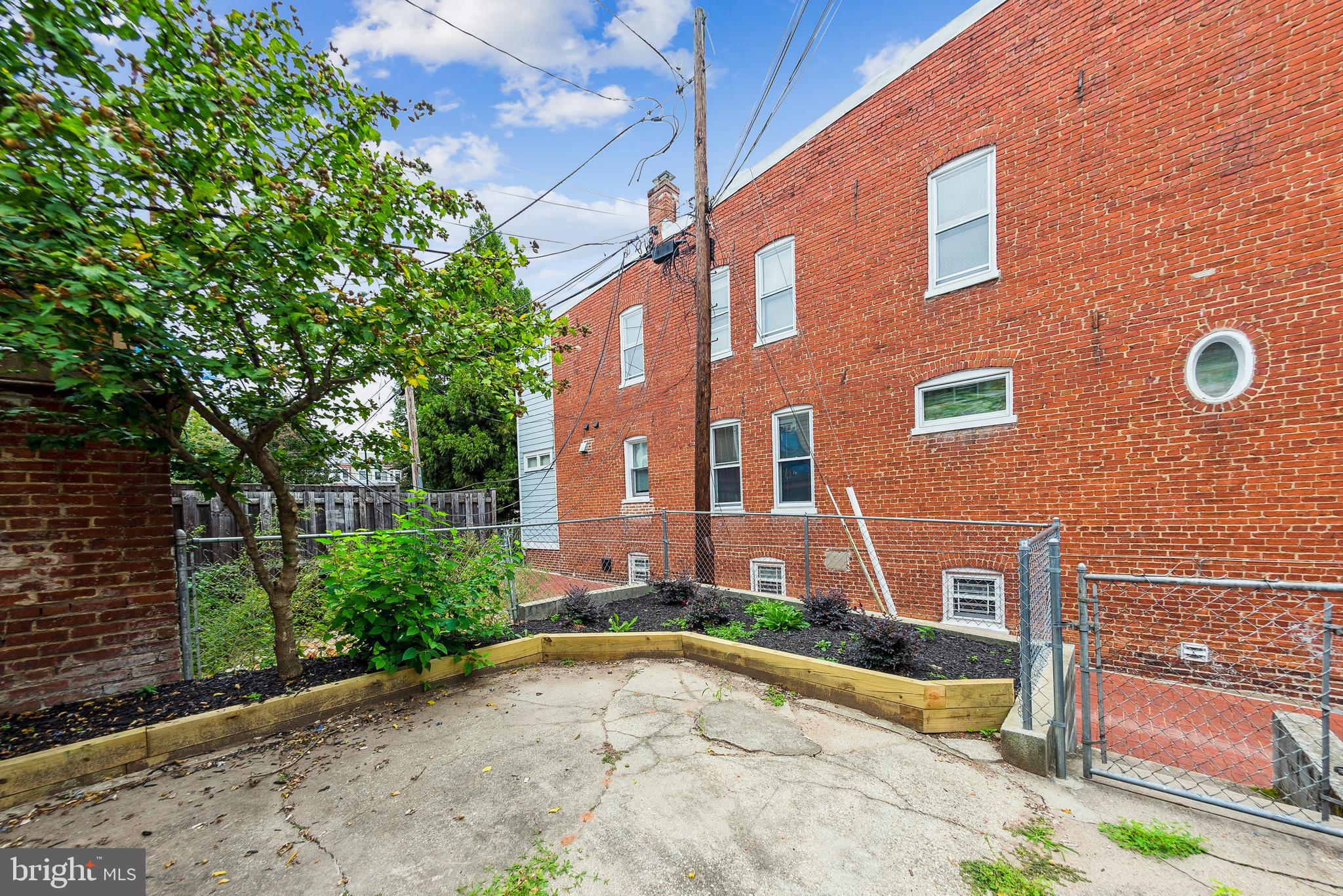 4503 15TH STREET NW B