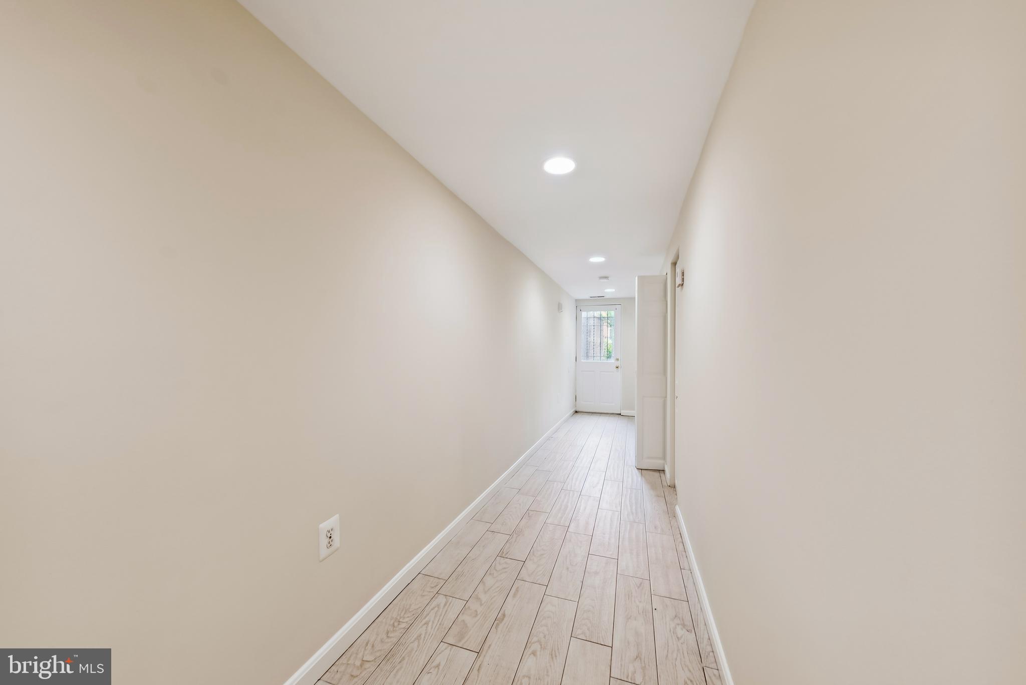 4503 15TH STREET NW B