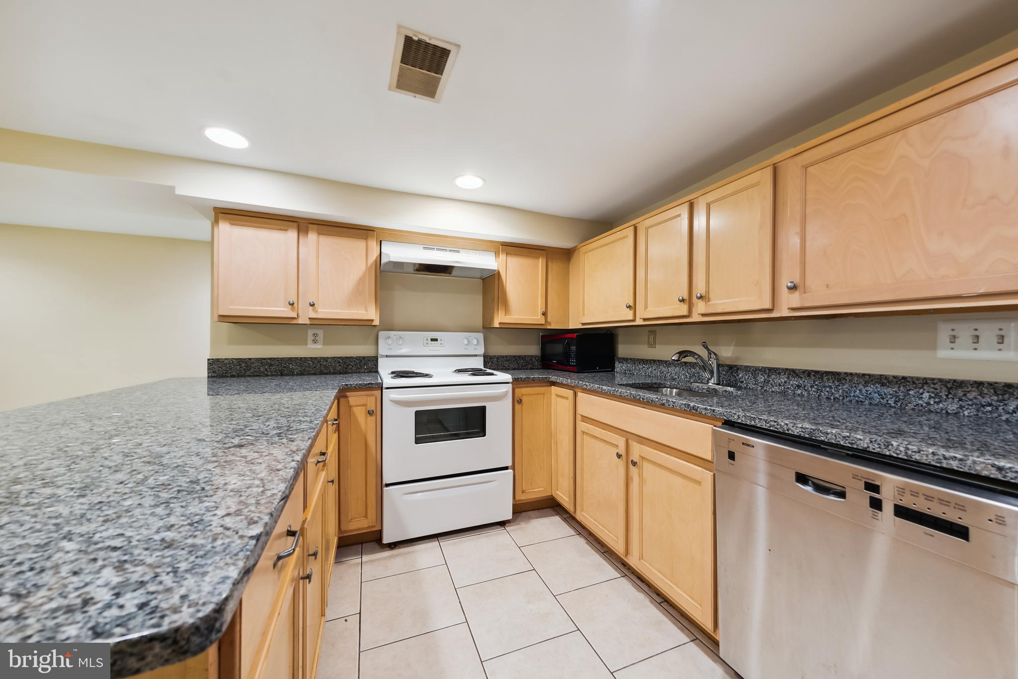 4503 15TH STREET NW B