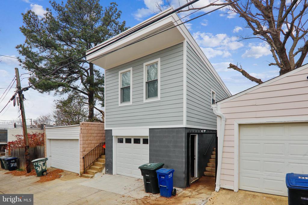 314 VARNUM STREET NW #2