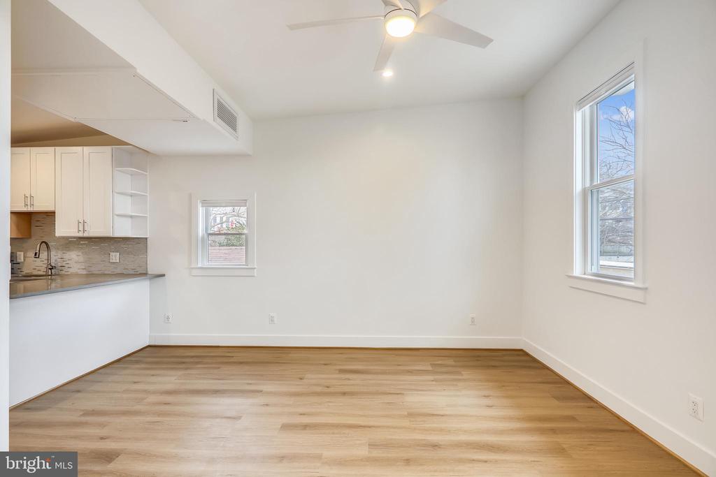 314 VARNUM STREET NW #2