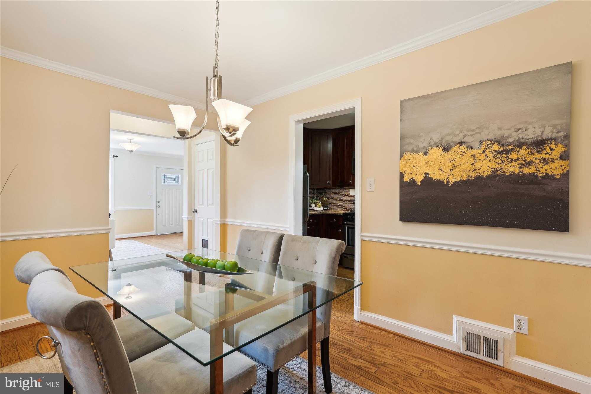 338 PEABODY STREET NE