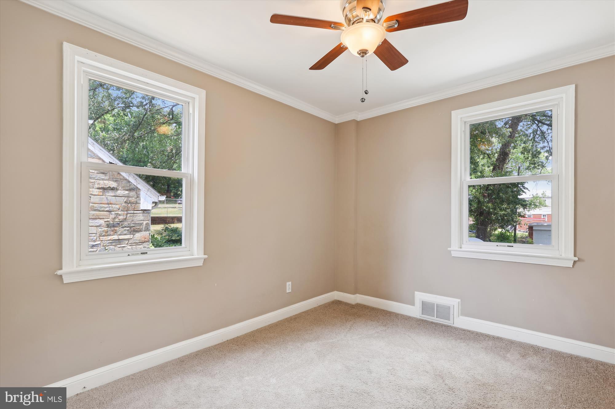 338 PEABODY STREET NE