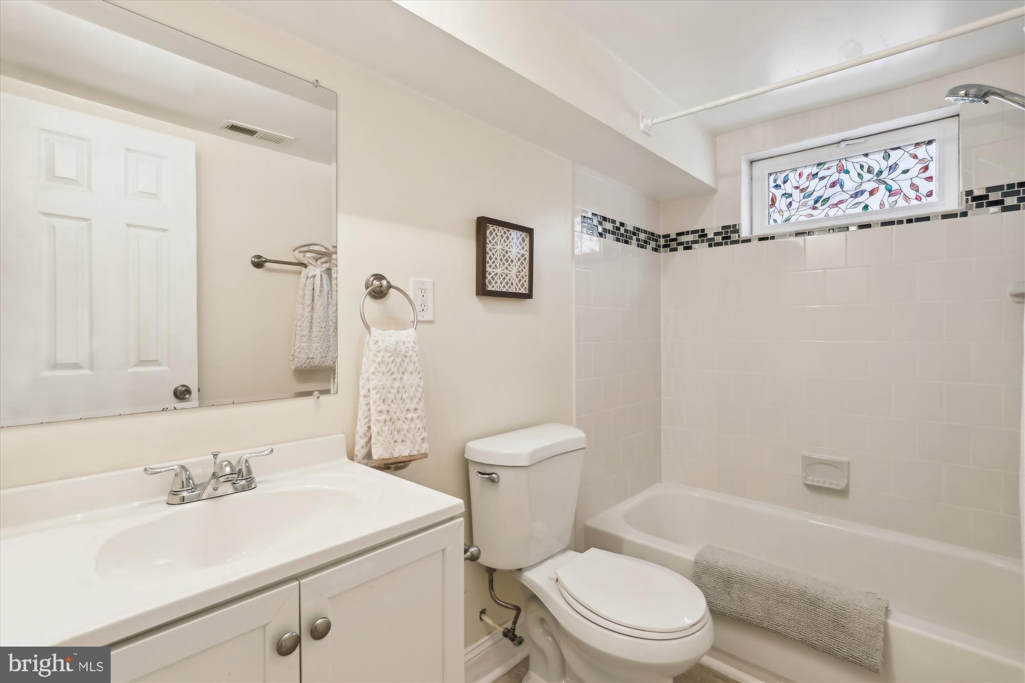 338 PEABODY STREET NE