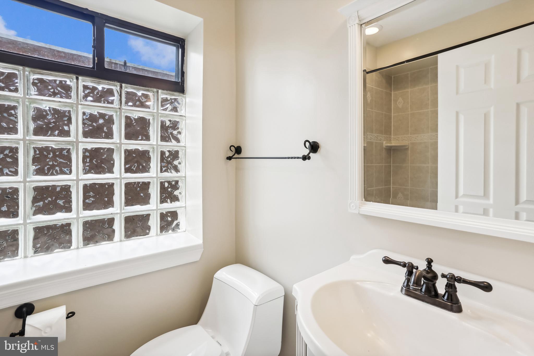 5754 COLORADO AVENUE NW 201