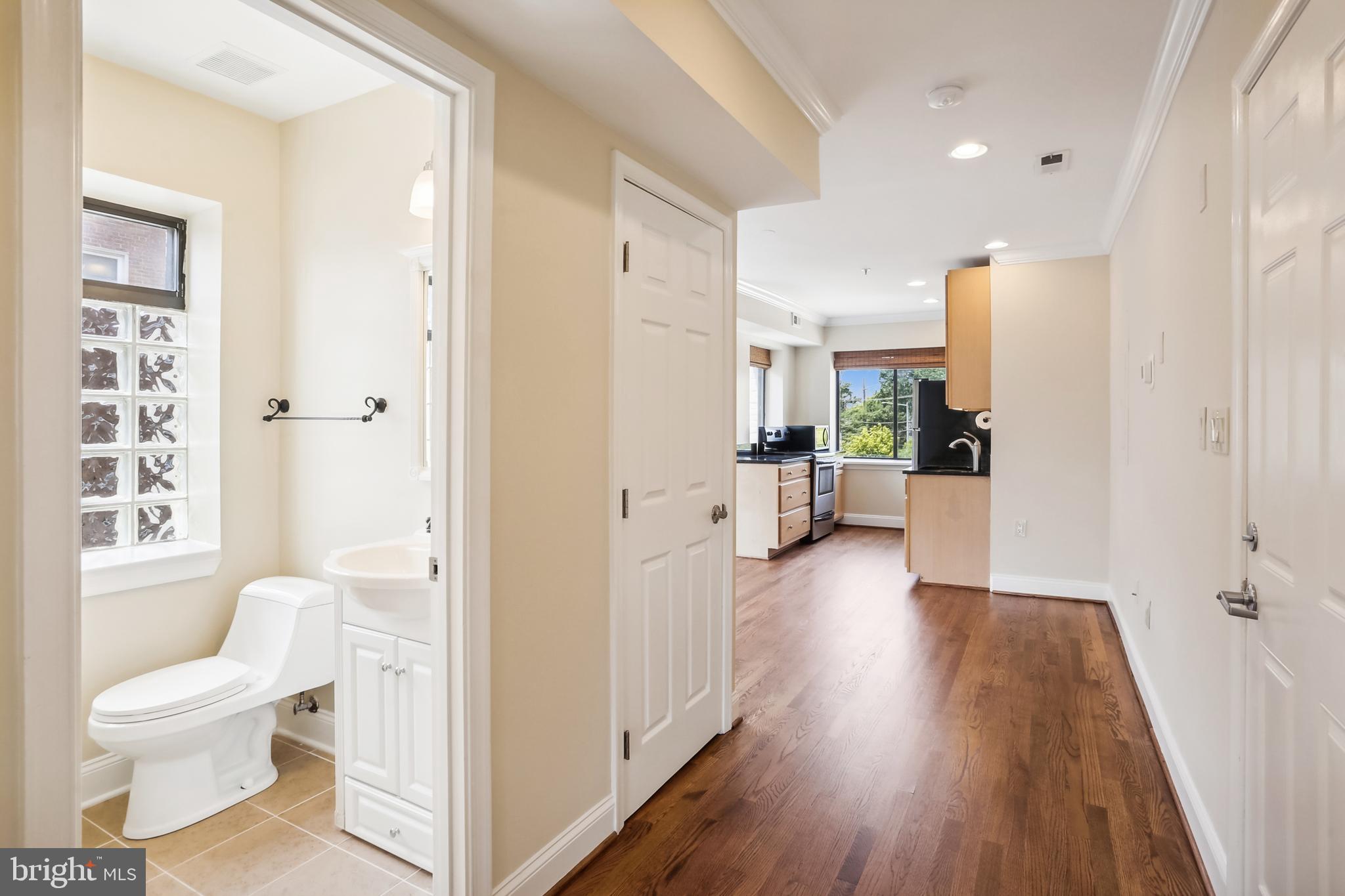 5754 COLORADO AVENUE NW 201