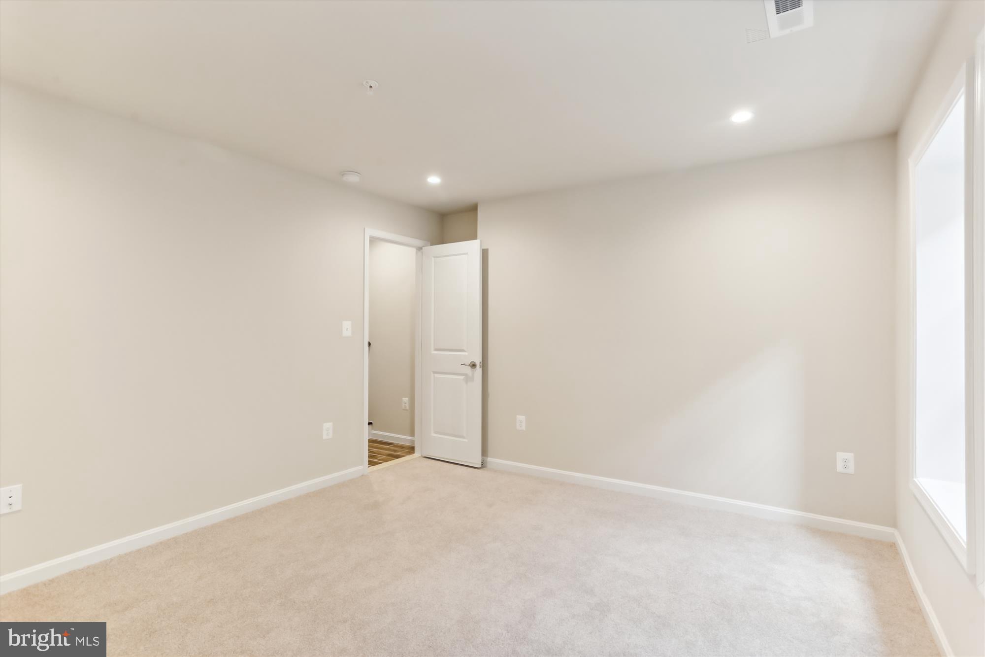 2644 STANTON ROAD SE