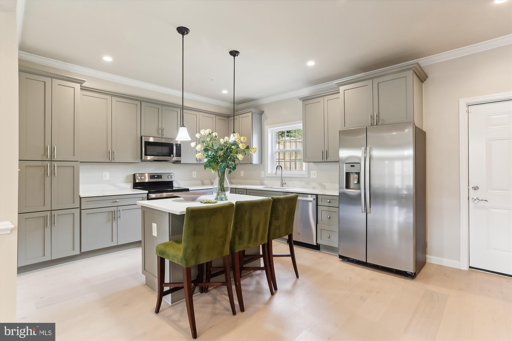 2644 STANTON ROAD SE