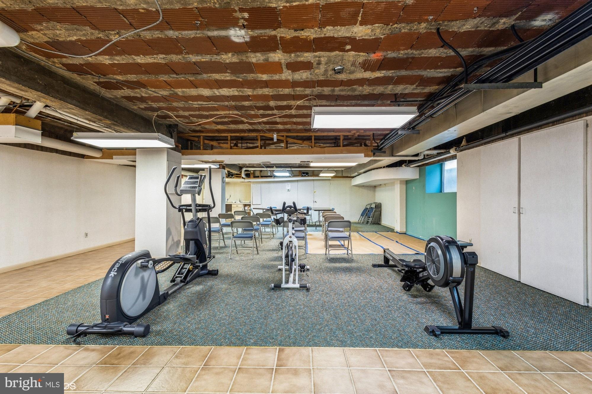 3901 CATHEDRAL AVENUE NW 307