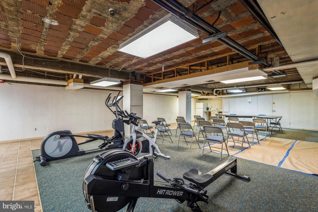 3901 CATHEDRAL AVENUE NW 307