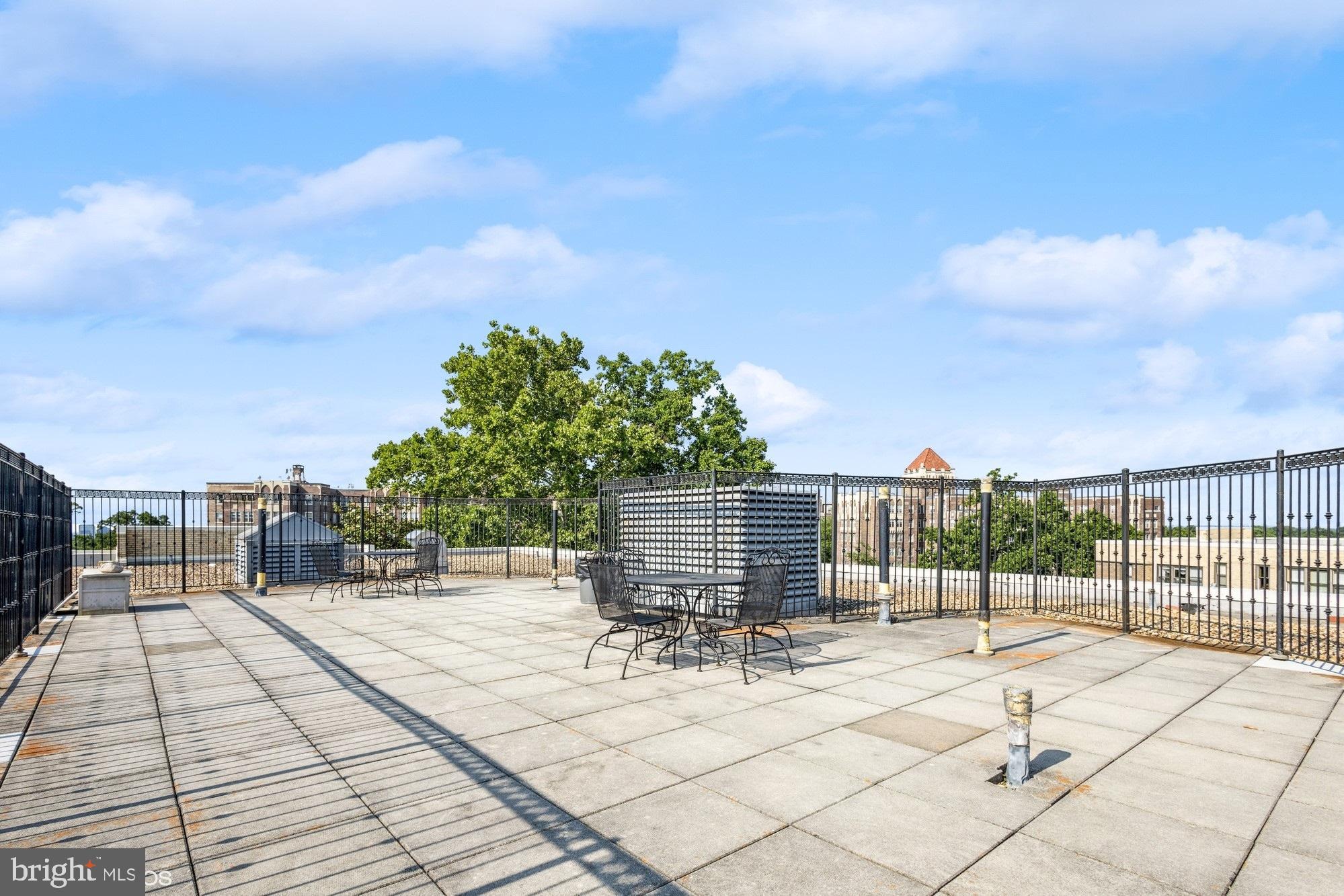 3901 CATHEDRAL AVENUE NW 307