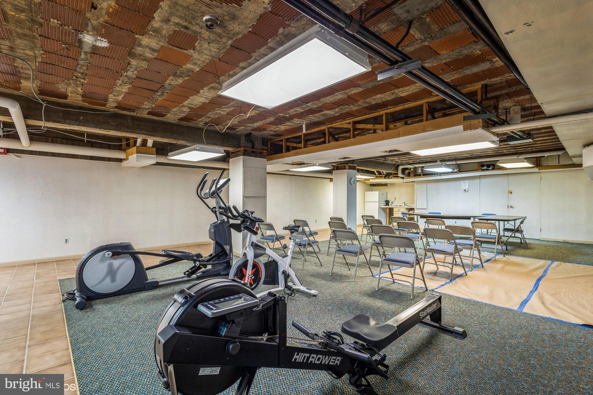 3901 CATHEDRAL AVENUE NW 307