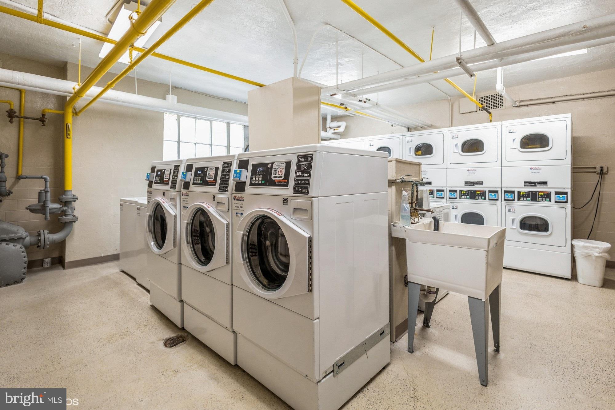 3901 CATHEDRAL AVENUE NW 307