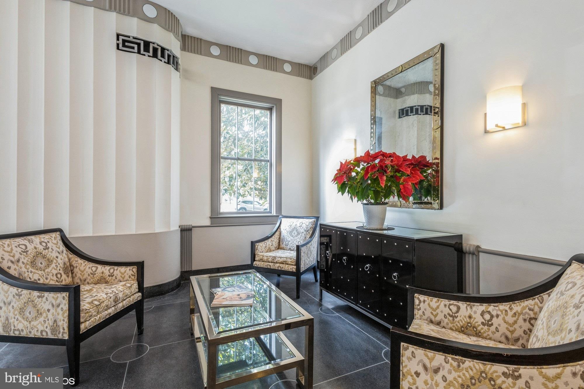 3901 CATHEDRAL AVENUE NW 307