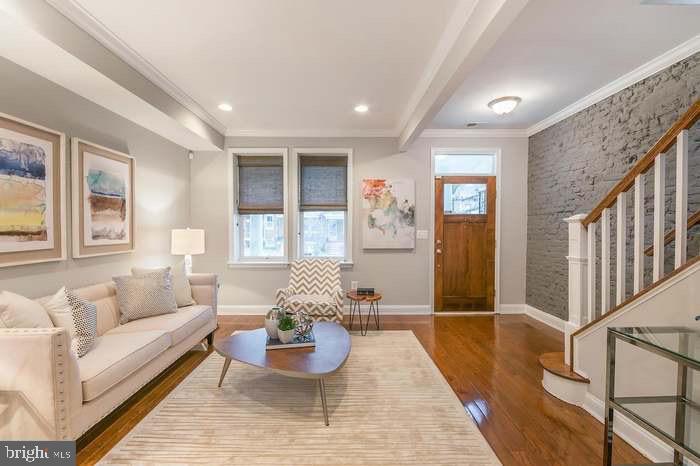 4319 3RD STREET NW