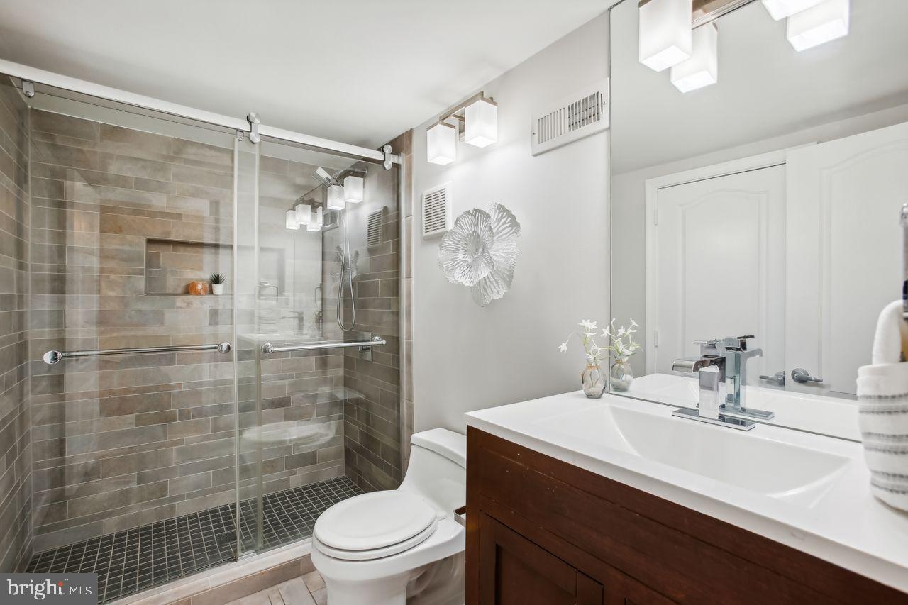 1404 QUINCY STREET NW