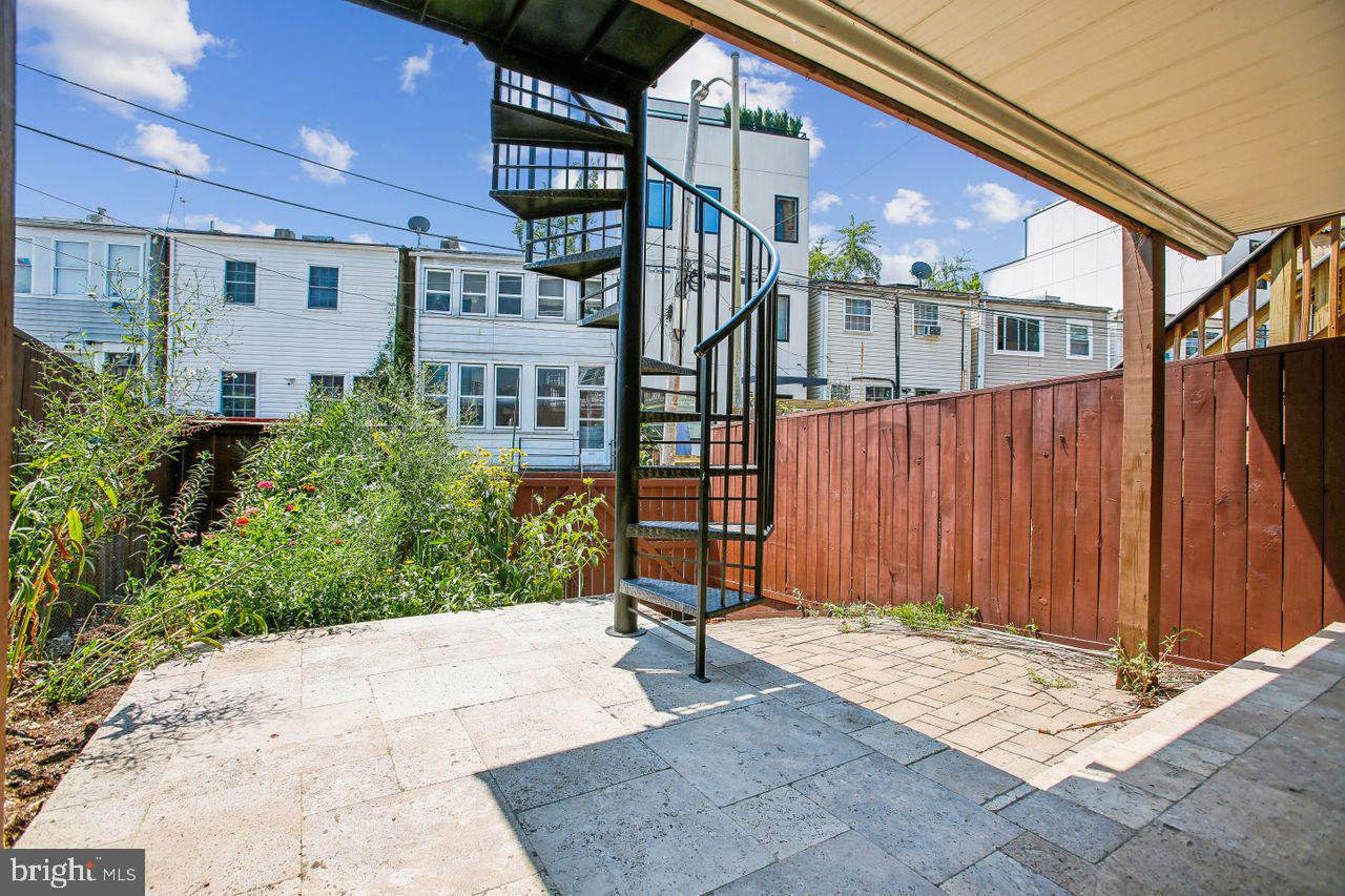 1404 QUINCY STREET NW