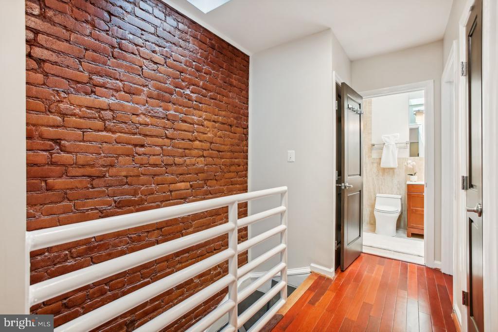 1404 QUINCY STREET NW