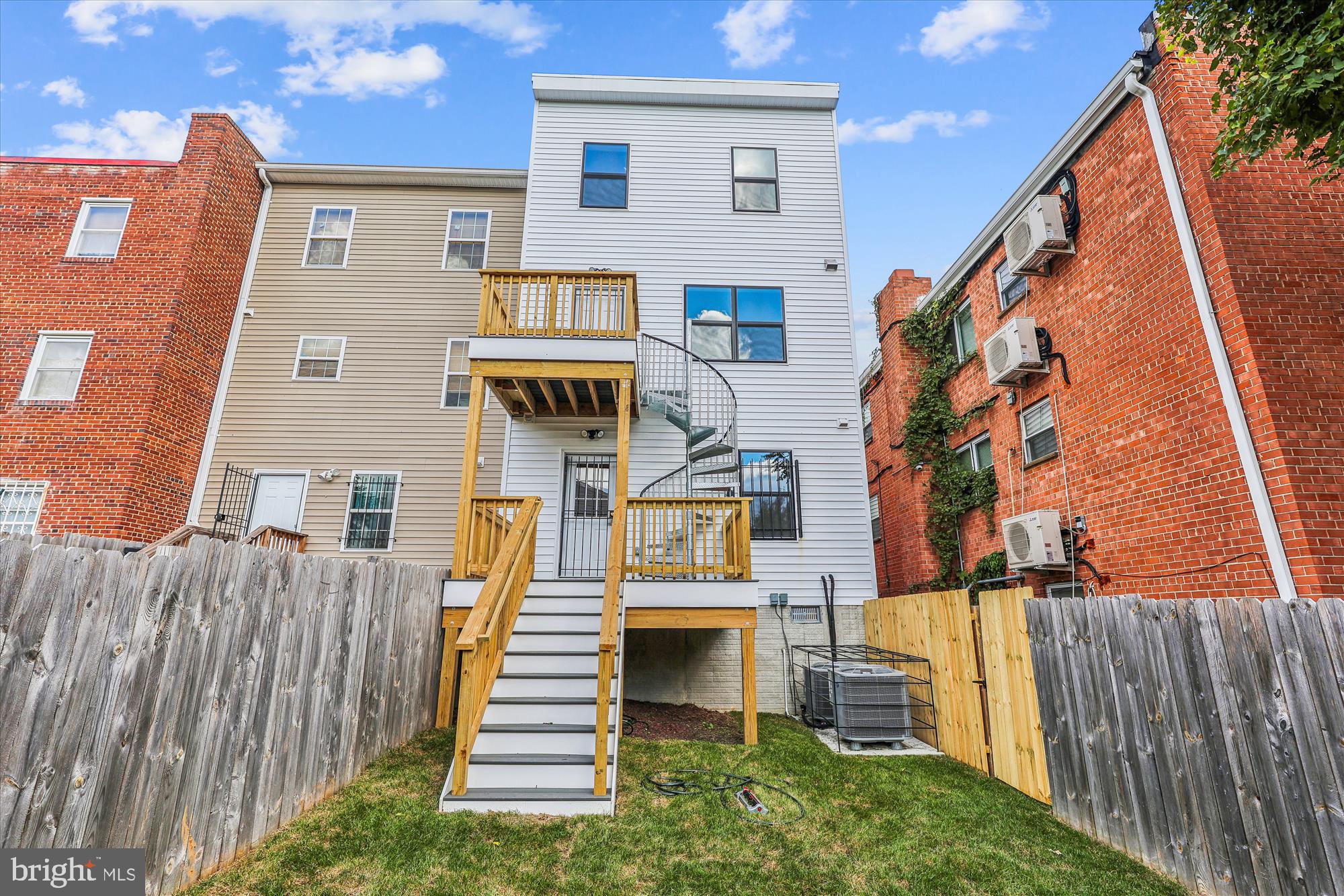 4923 1/2 A STREET SE