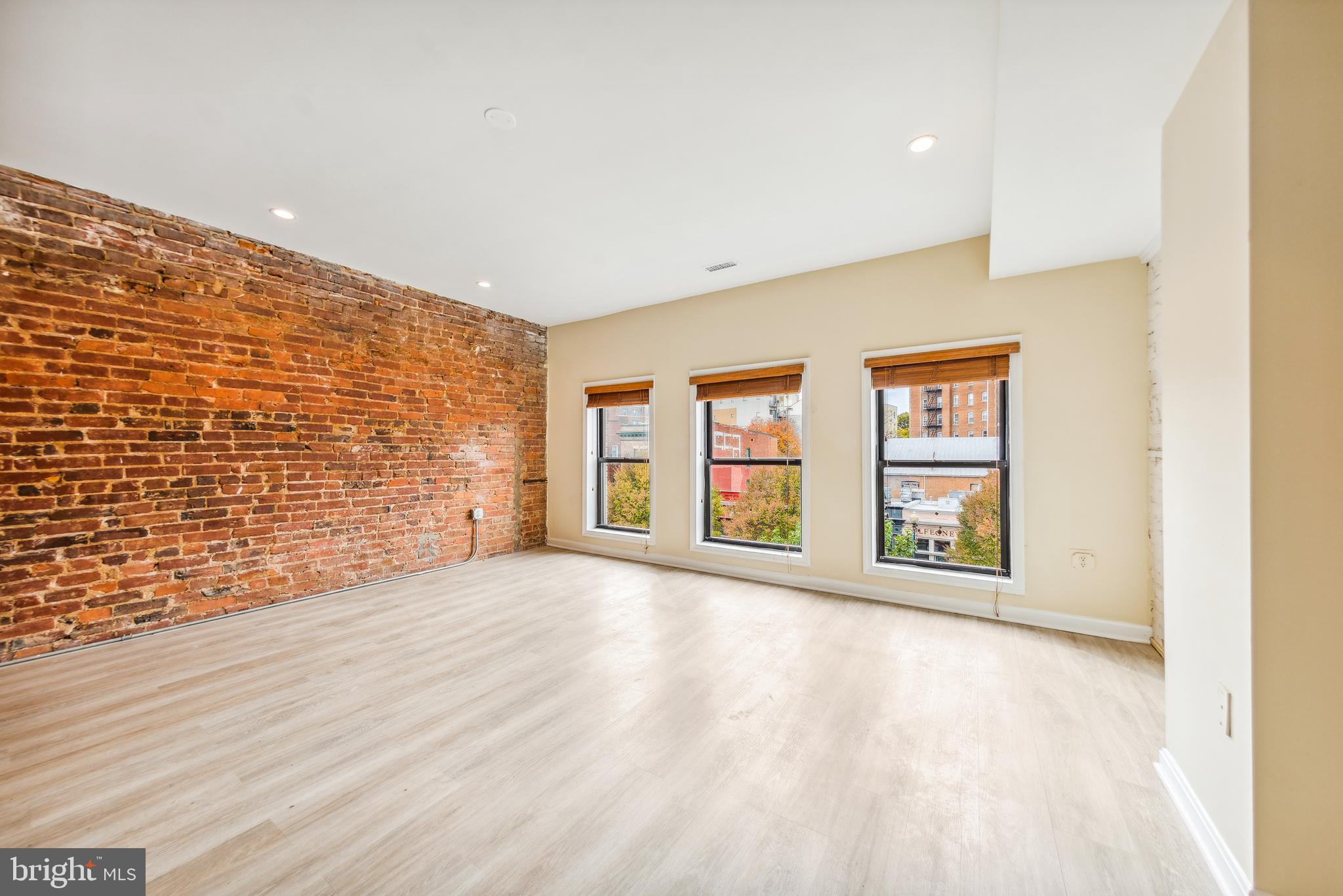 2433 18TH STREET NW 2