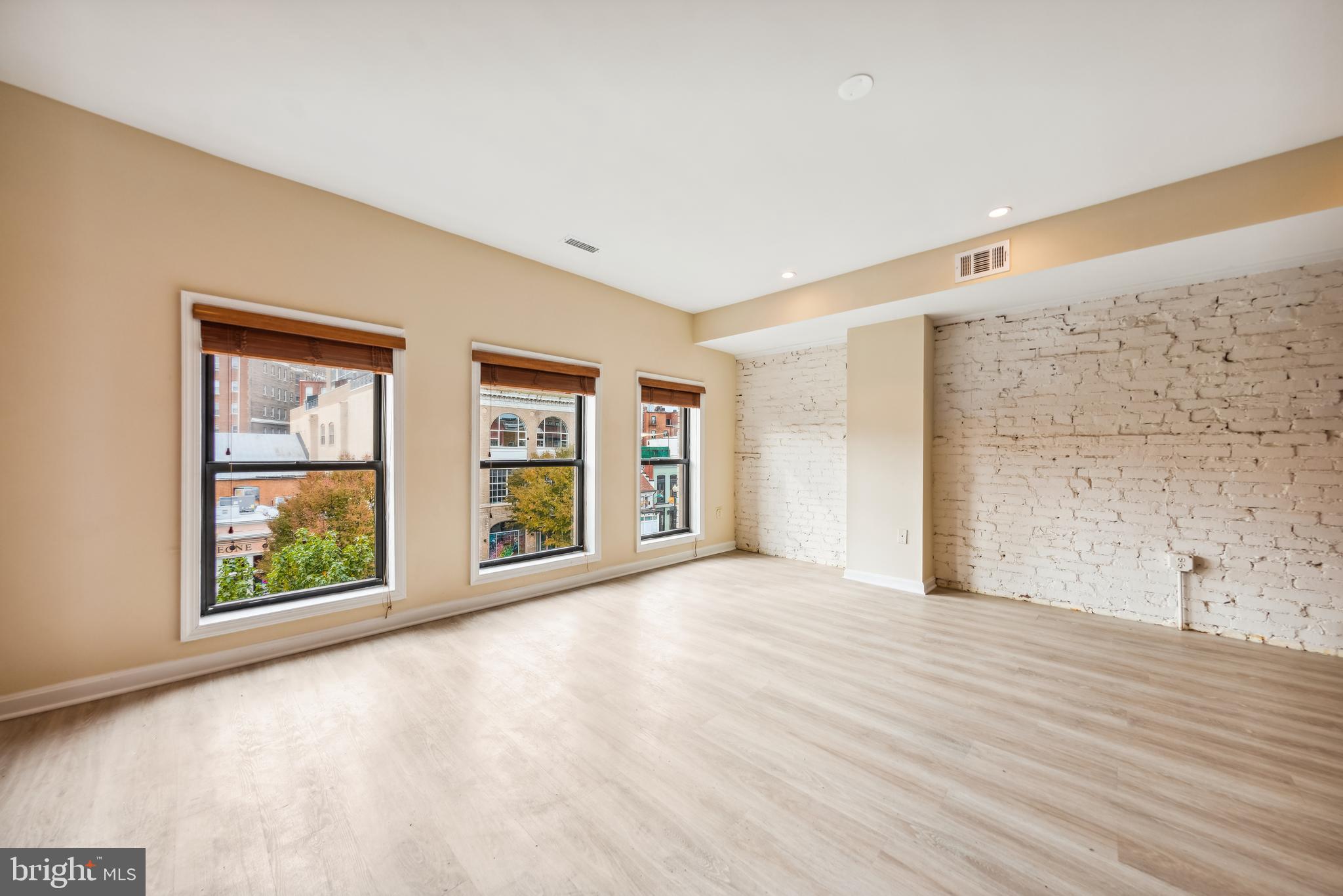 2433 18TH STREET NW 2