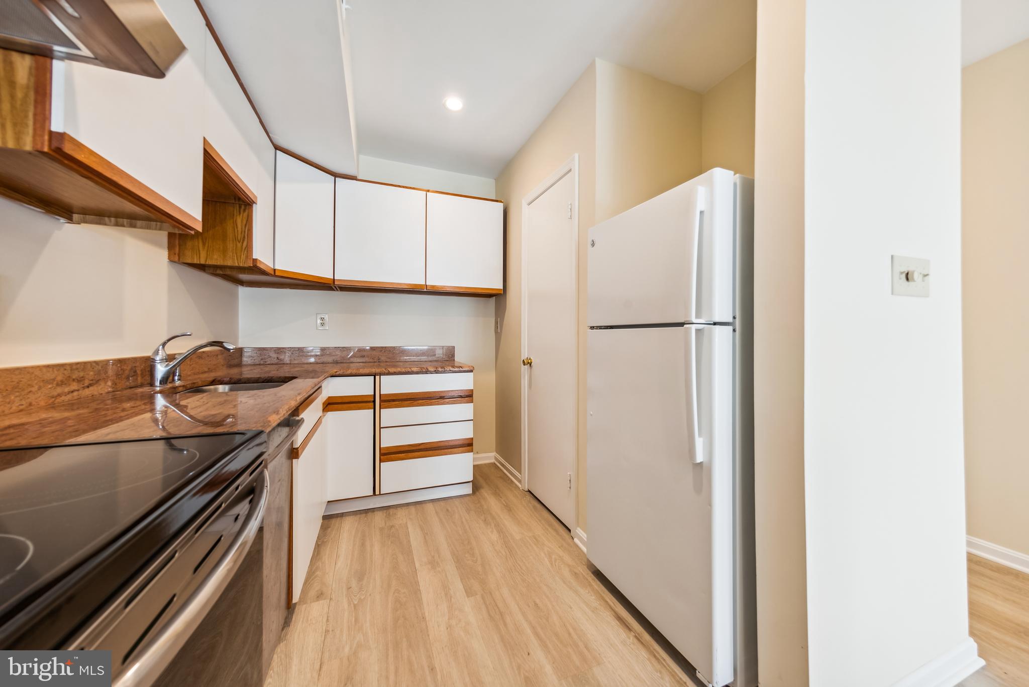 2433 18TH STREET NW 2