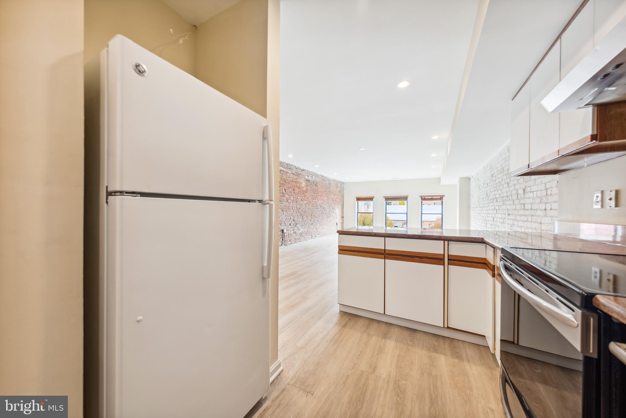 2433 18TH STREET NW 2